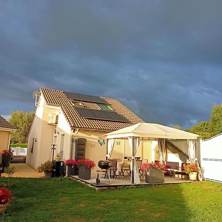 Gite M Et M Nébouzat エクステリア 写真